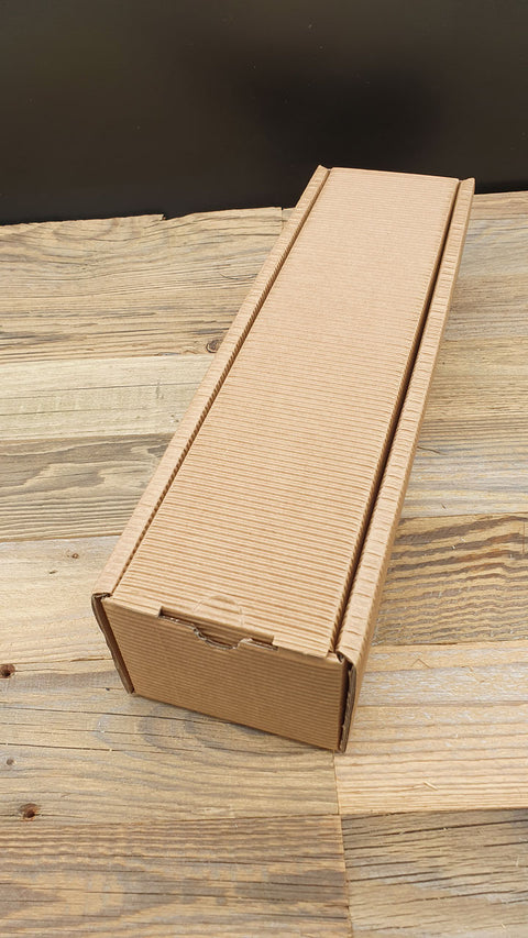Stracke "boxed"